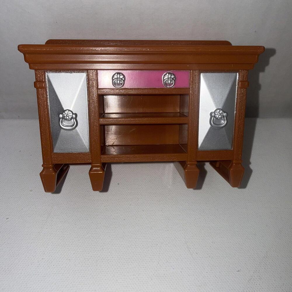 2008‎ Fisher Price Loving Family Credenza Buffet Changing Table N7299